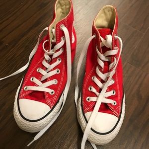 Red high top converse size 6.5 women’s